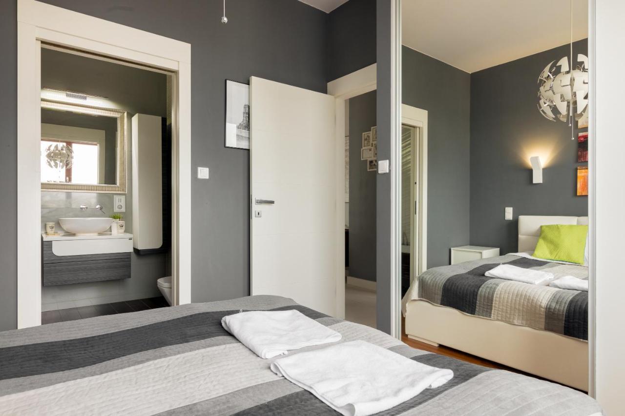Hlonda Deluxe Apartment With Terrace Βαρσοβία Εξωτερικό φωτογραφία