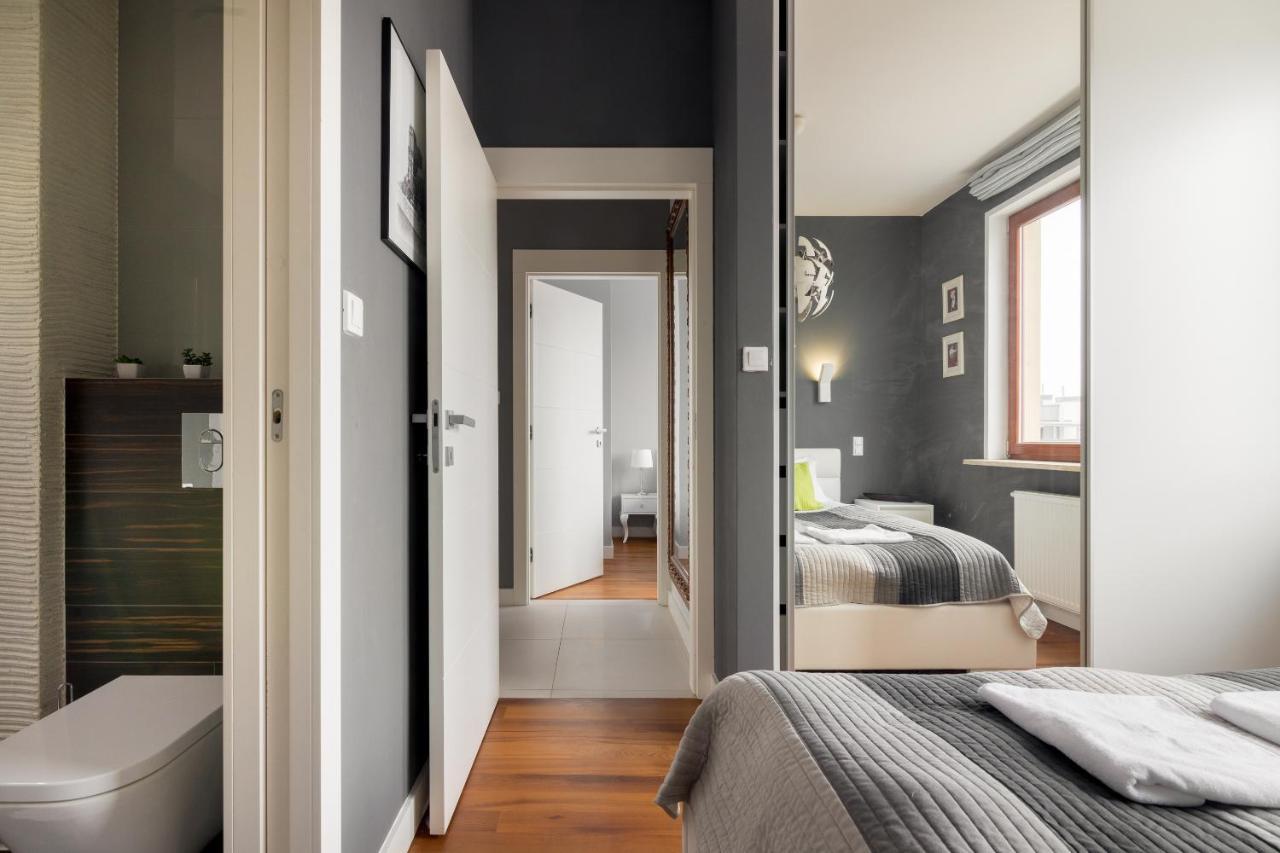 Hlonda Deluxe Apartment With Terrace Βαρσοβία Εξωτερικό φωτογραφία