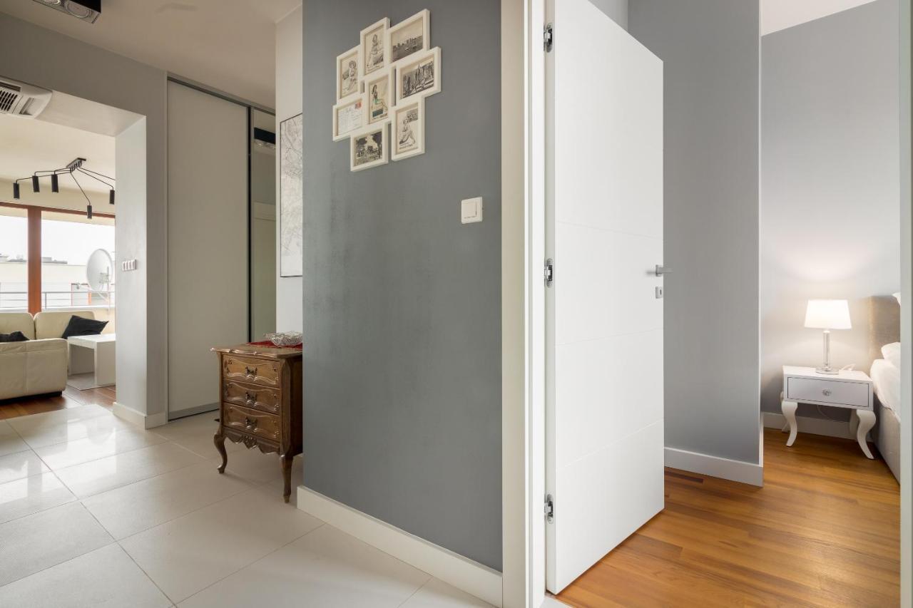 Hlonda Deluxe Apartment With Terrace Βαρσοβία Εξωτερικό φωτογραφία