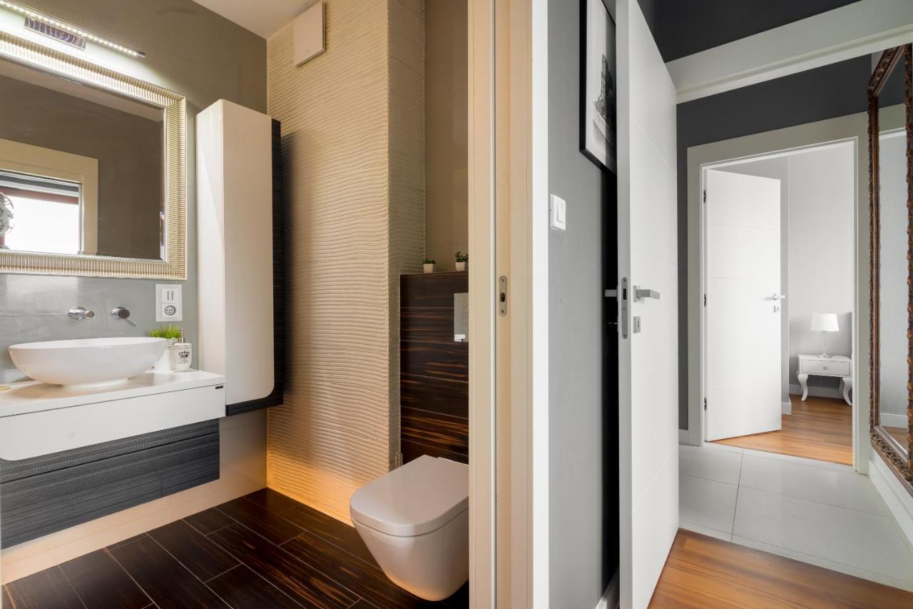 Hlonda Deluxe Apartment With Terrace Βαρσοβία Εξωτερικό φωτογραφία